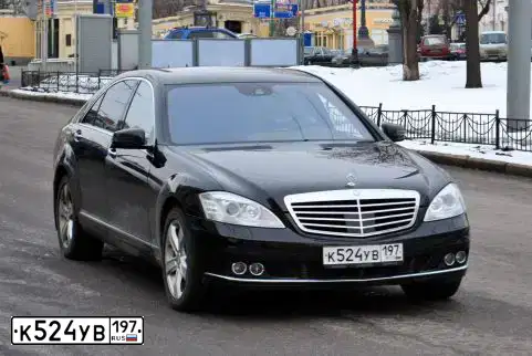 Фото автомобиля MERCEDES S-KLASSE, 2009 — госномер М321ВХ175. Цвет: ЧЕРНЫЙ