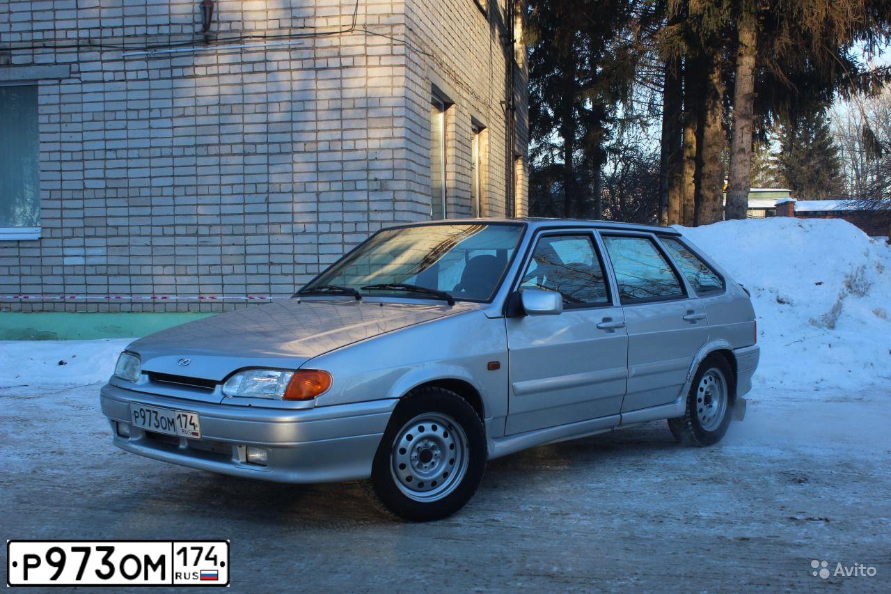 Фото автомобиля LADA 2114 SAMARA, 2010 — госномер Е026НМ21. Цвет: СВЕТЛО-СЕРЕБРИСТЫЙ МЕТАЛЛ