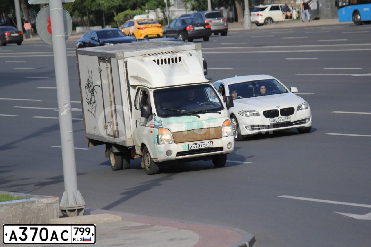 Фото автомобиля ХЕНДЭ ПОРТЕР 2, 2009 — госномер Н595ОВ790. Цвет: Белый