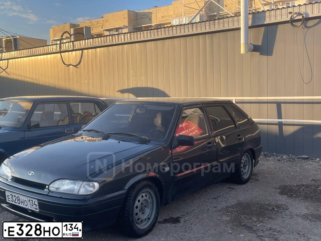 Фото автомобиля LADA 2114 SAMARA, 2005 — госномер Е328НО134. Цвет: ГРАФИТОВЫЙ МЕТАЛЛИК