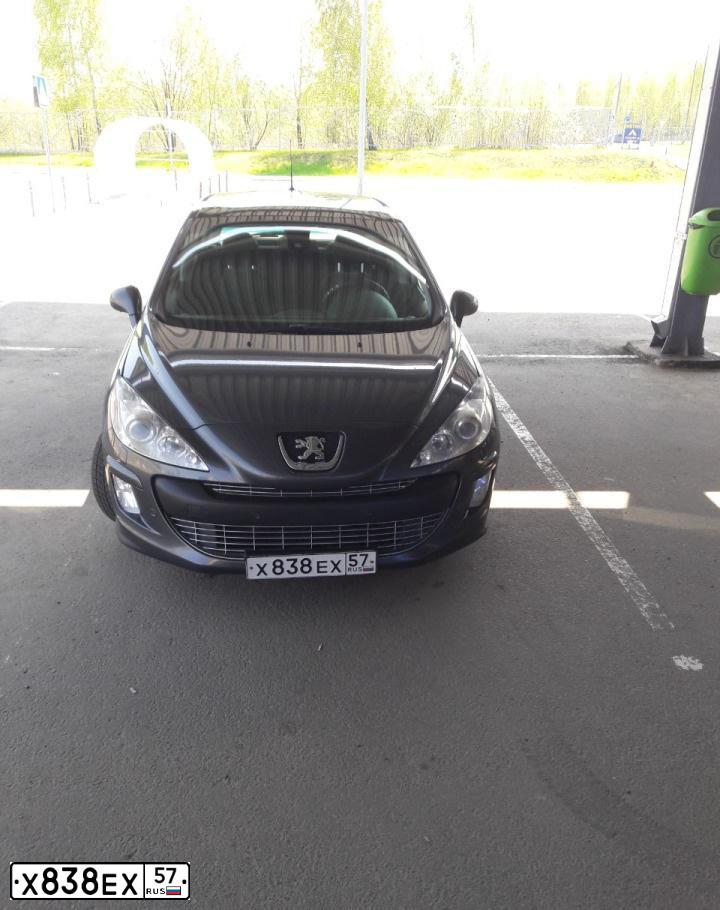 Фото автомобиля PEUGEOT 308, 2008 — госномер О820ЕВ71. Цвет: ТЕМНО-СЕРЫЙ