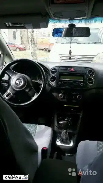 Фото автомобиля VOLKSWAGEN GOLF PLUS, 2010 — госномер К484УА42. Цвет: СЕРО-СИНИЙ