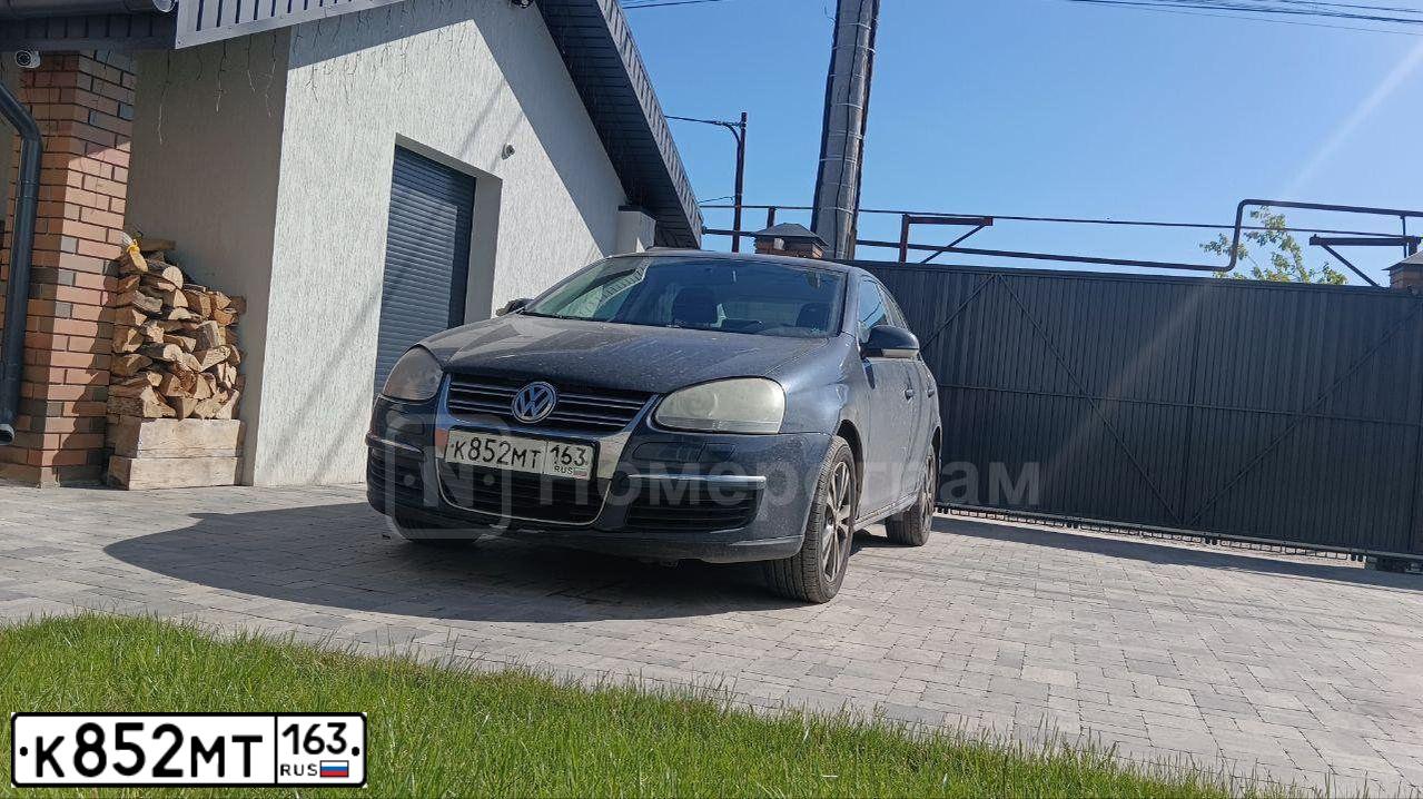 Фото автомобиля VOLKSWAGEN JETTA, 2007 — госномер К852МТ163. Цвет: СЕРО-СИНИЙ