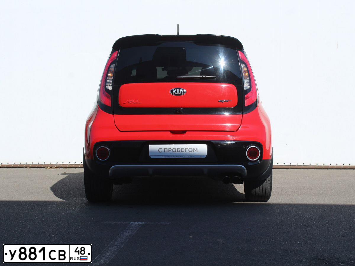 Фото автомобиля KIA SOUL, 2016 — госномер У190РВ48. Цвет: Красный