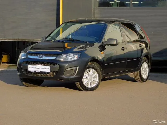 Фото автомобиля LADA 2192 KALINA, 2013 — госномер Р650ОУ799. Цвет: Сине-Черный