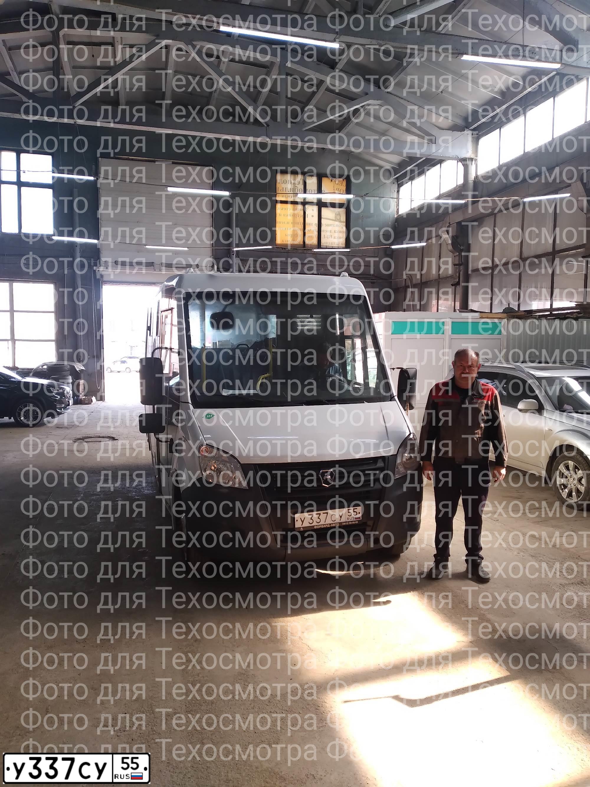 Фото автомобиля GAZ GAZELLE NEXT, 2020 — госномер Е881РС156. Цвет: Белый