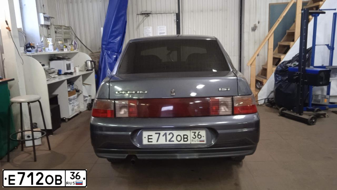 Фото автомобиля LADA 2110, 2001 — госномер Х386АР31. Цвет: ТЕМНО-ФИОЛЕТОВЫЙ