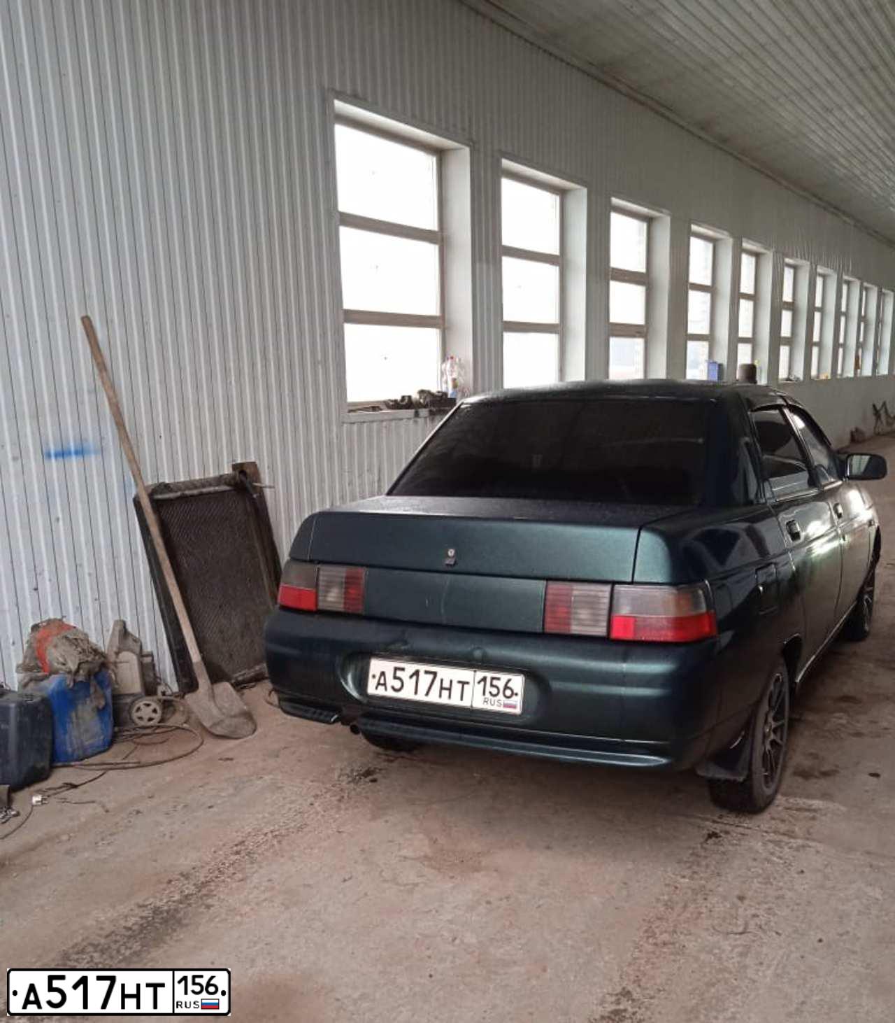 Фото автомобиля LADA 2110 LADA, 2004 — госномер А517НТ156. Цвет: Темно-зеленый