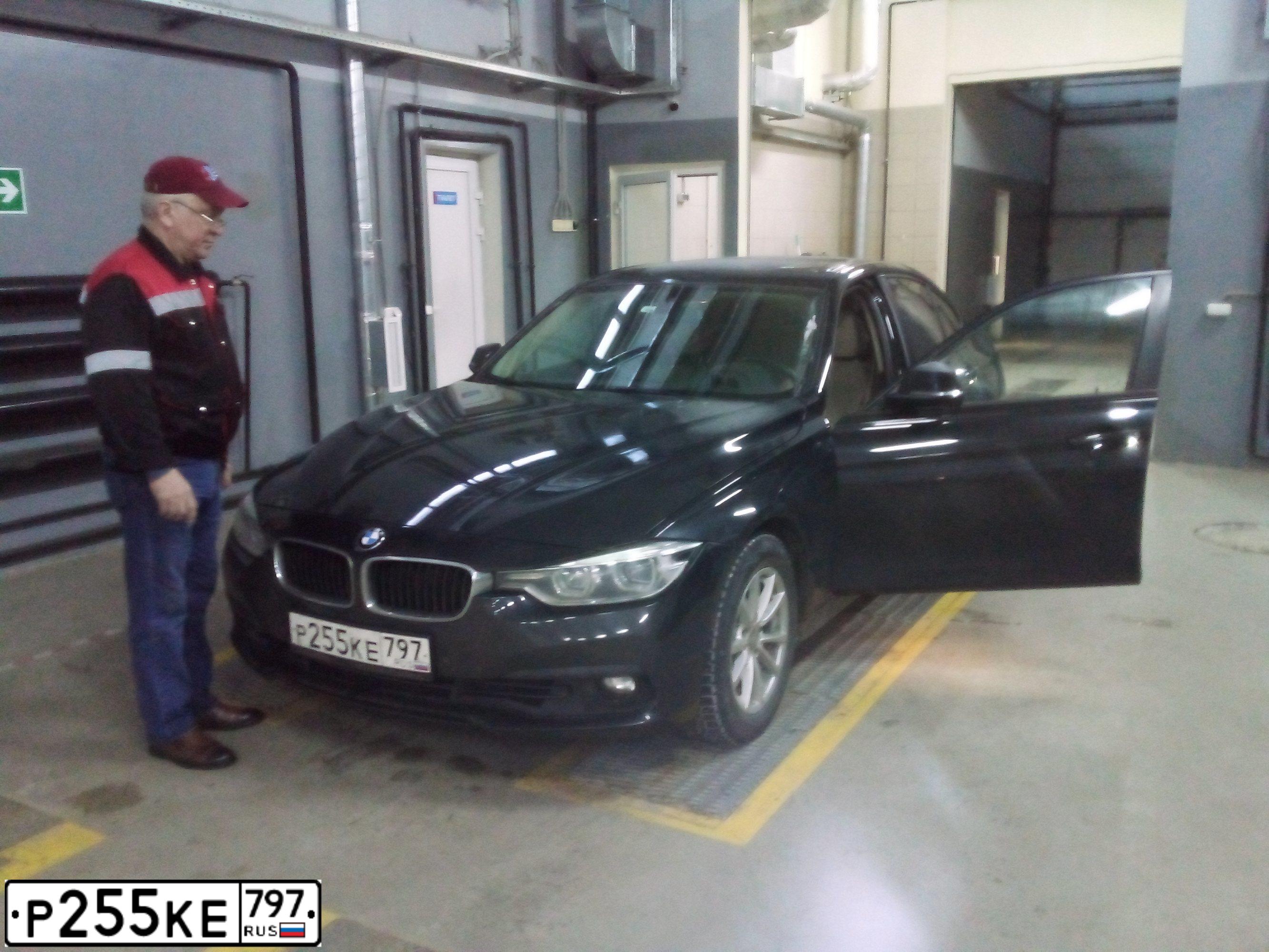 Фото автомобиля BMW SERIE 3, 2016 — госномер Р255КЕ797. Цвет: ЧЕРНЫЙ