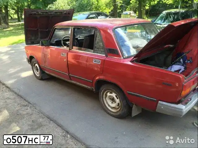 Фото автомобиля LADA 2107, 1987 — госномер О507НС77. Цвет: ВИШНЕВЫЙ