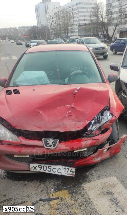 Фото автомобиля PEUGEOT 206, 2007 — госномер Х670АР196