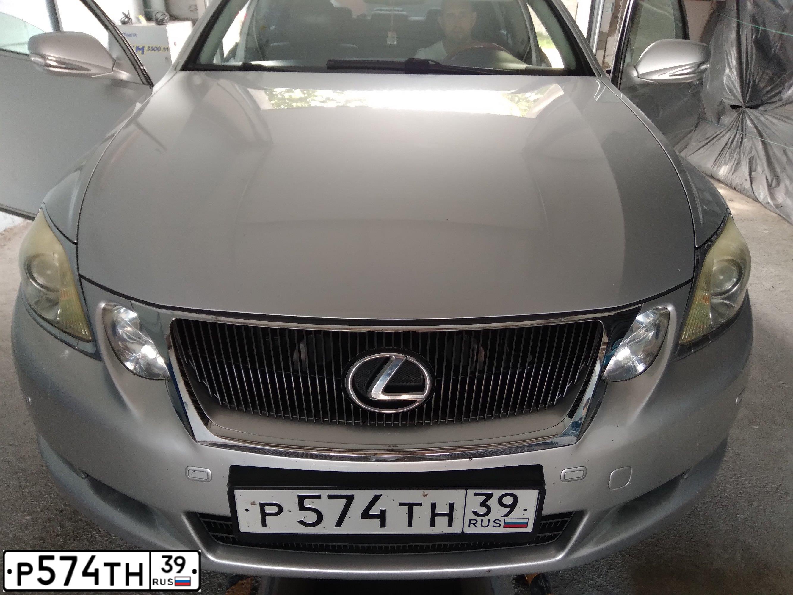 Фото автомобиля LEXUS GS, 2010 — госномер Р574ТН39. Цвет: СЕРЕБРИСТЫЙ