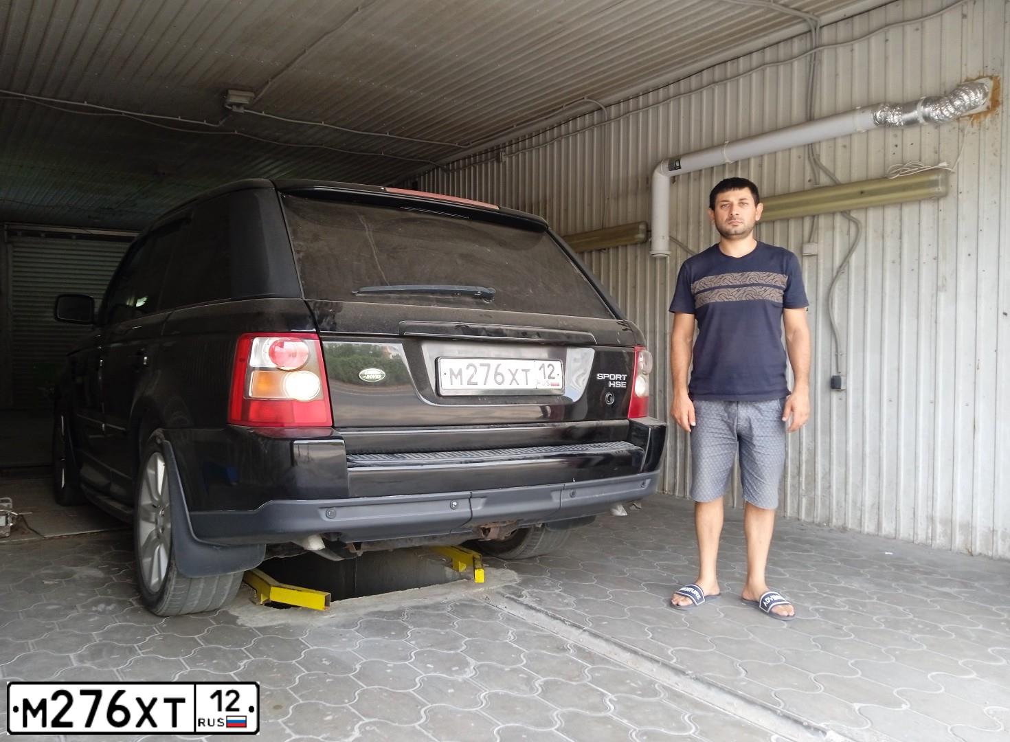 Фото автомобиля LANDROVER RANGE ROVER SPORT, 2006 — госномер Н199ЕО180. Цвет: ЧЕРНЫЙ