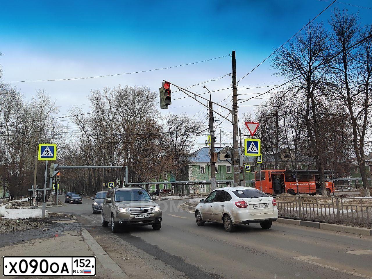 Фото автомобиля LADA 2111, 2002 — госномер Х090ОА152. Цвет: СЕРЕБРИСТЫЙ СЕРО-ЗЕЛЕНЫЙ