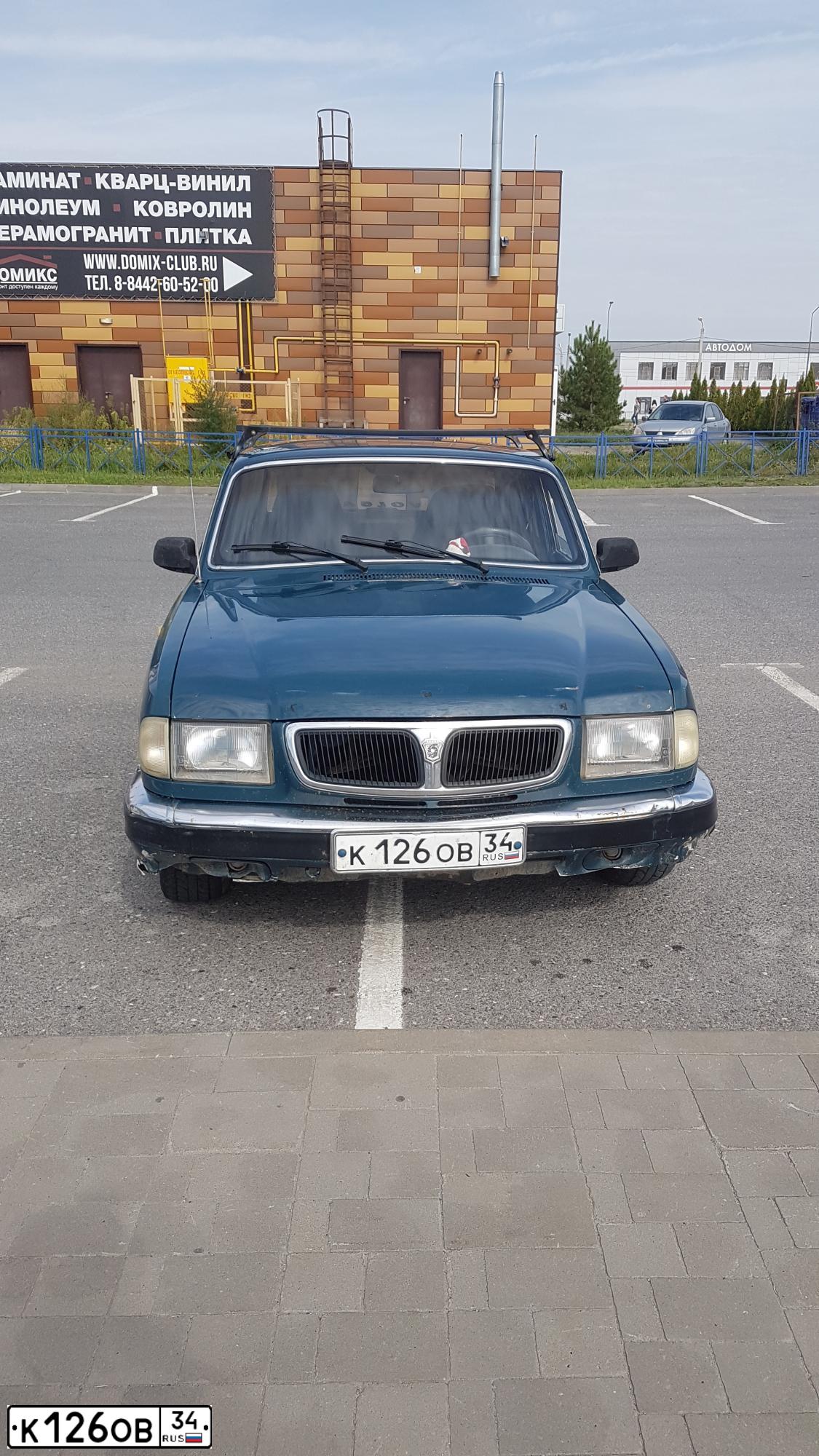Фото автомобиля GAZ 3110 WOLGA, 2001 — госномер М852ОК134. Цвет: СИНЕ ЗЕЛЕНЫЙ