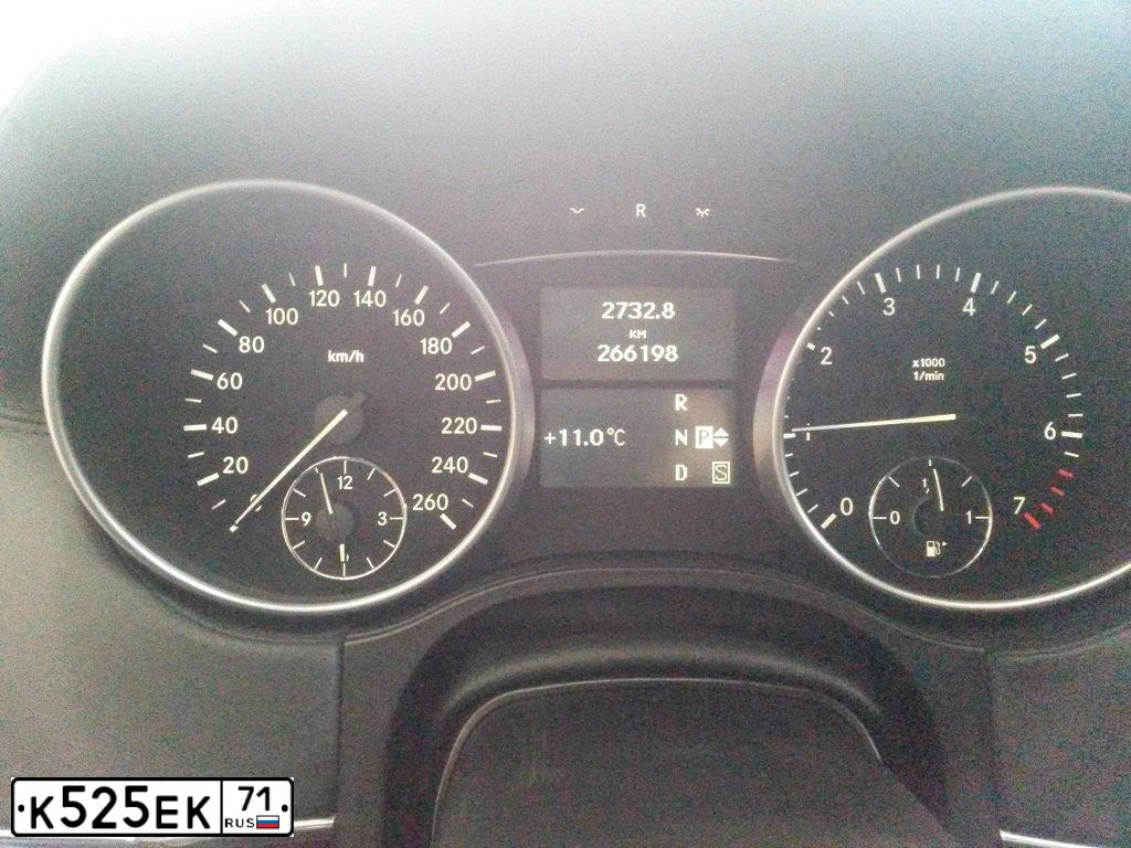 Фото автомобиля MERCEDES GL-KLASSE, 2009 — госномер К525ЕК71. Цвет: ЧЕРНЫЙ