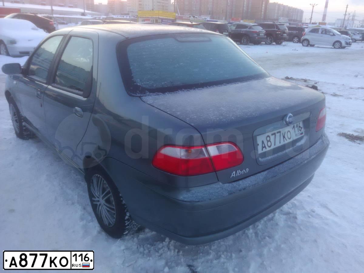 Фото автомобиля FIAT ALBEA, 2007 — госномер М683АУ82. Цвет: СЕРЫЙ КРОНО