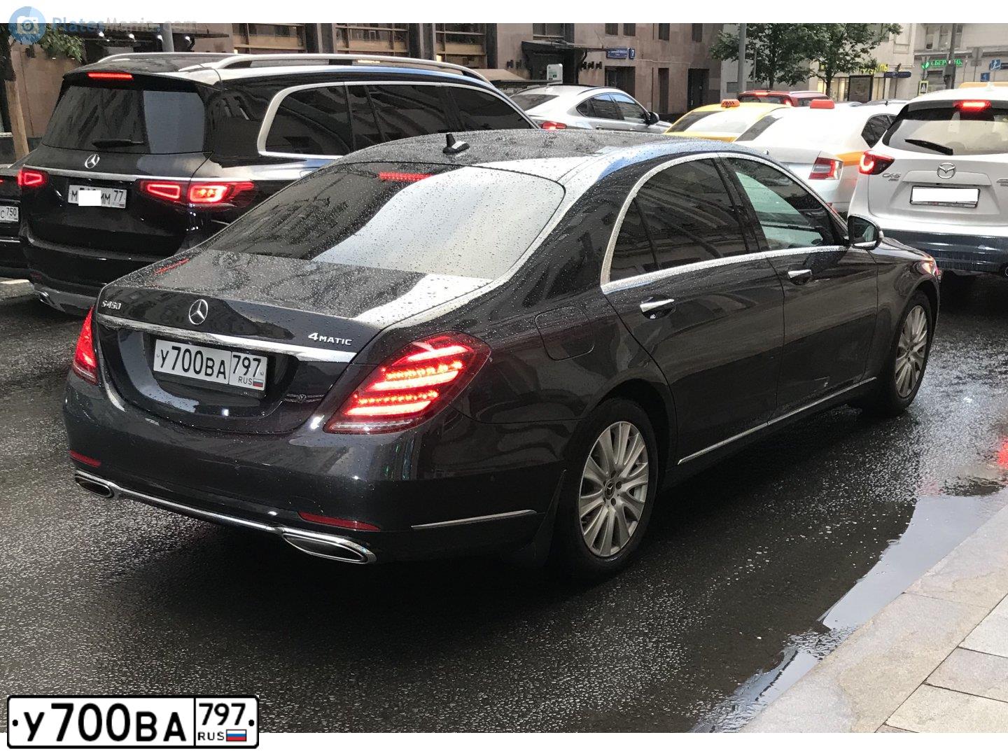 Фото автомобиля MERCEDES S-KLASSE, 2020 — госномер С249ОХ790. Цвет: синий