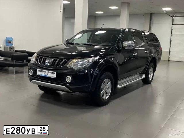 Фото автомобиля MITSUBISHI L200, 2017 — госномер Р189ММ159. Цвет: ЧЕРНЫЙ