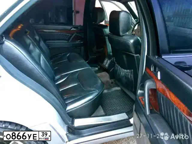 Фото автомобиля MERCEDES S-KLASSE, 1993 — госномер О866УЕ39. Цвет: Серебристый