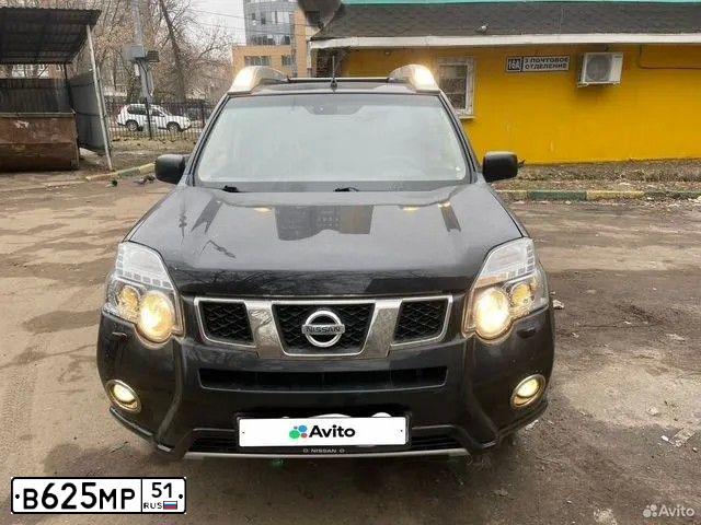 Фото автомобиля NISSAN X-TRAIL, 2013 — госномер В625МР51. Цвет: ЧЕРНЫЙ