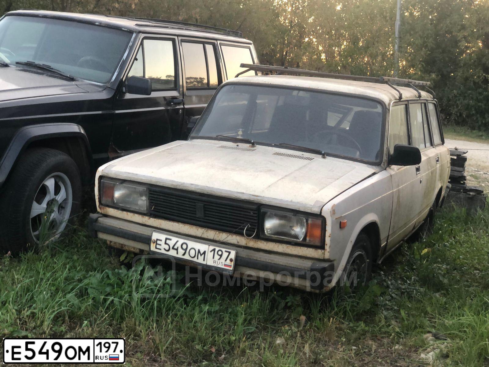 Фото автомобиля LADA 2109 SAMARA, 2002 — госномер Т537НО197. Цвет: ТЕМНО-ЗЕЛЕНЫЙ