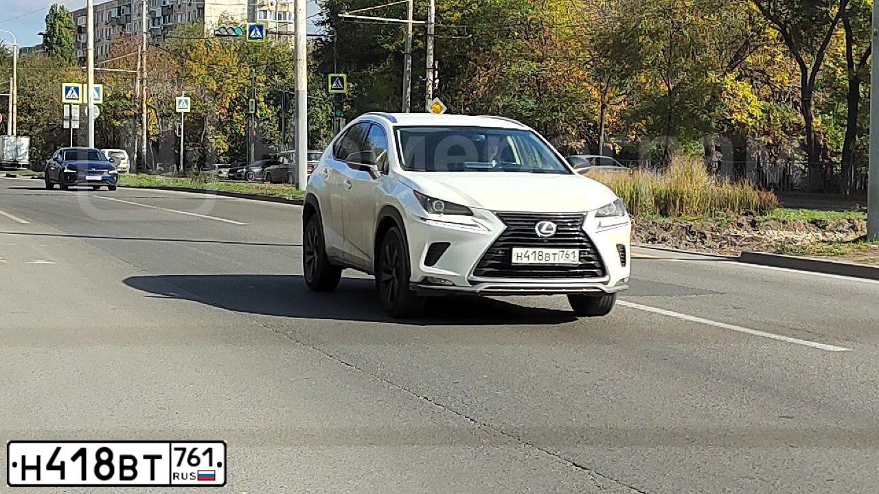 Фото автомобиля LEXUS NX, 2020 — госномер Н418ВТ761. Цвет: Белый
