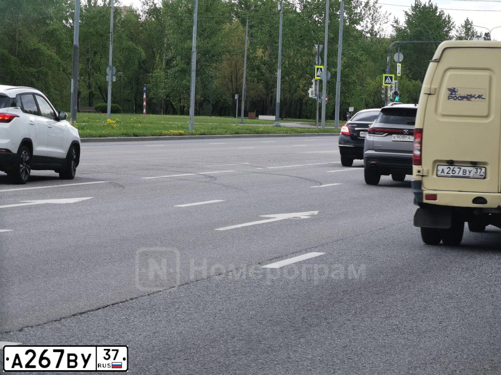 Фото автомобиля БЕЗ МАРКИ 2873-0000010-10 2873-0000010-10, 2015 — госномер А267ВУ37. Цвет: ПЕСОЧНЫЙ