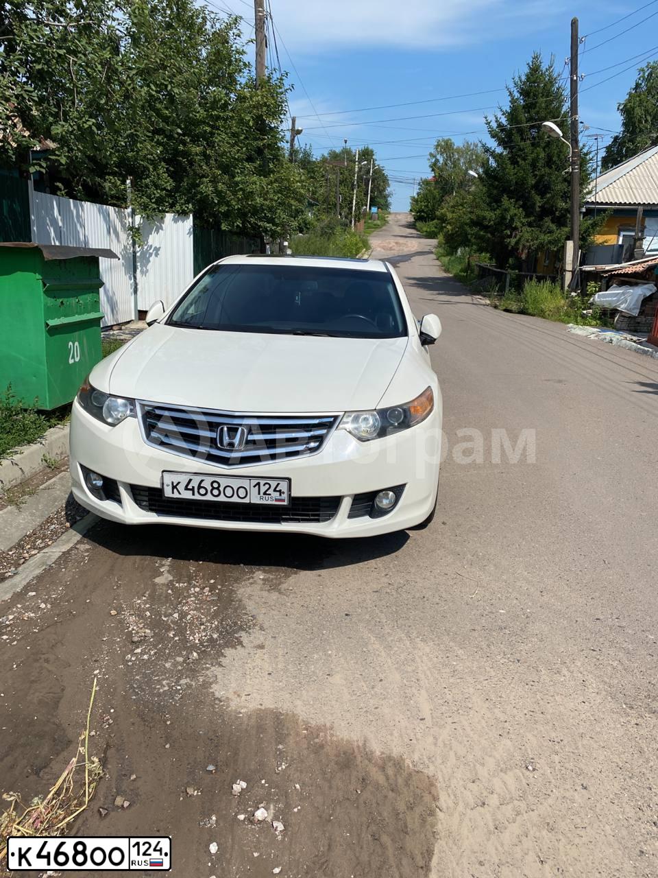 Фото автомобиля HONDA ACCORD, 2008 — госномер Т008АТ163. Цвет: Белый