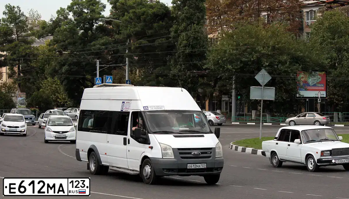 Фото автомобиля FORD TRANSIT, 2006 — госномер К969ВР193. Цвет: БЕЛЫЙ