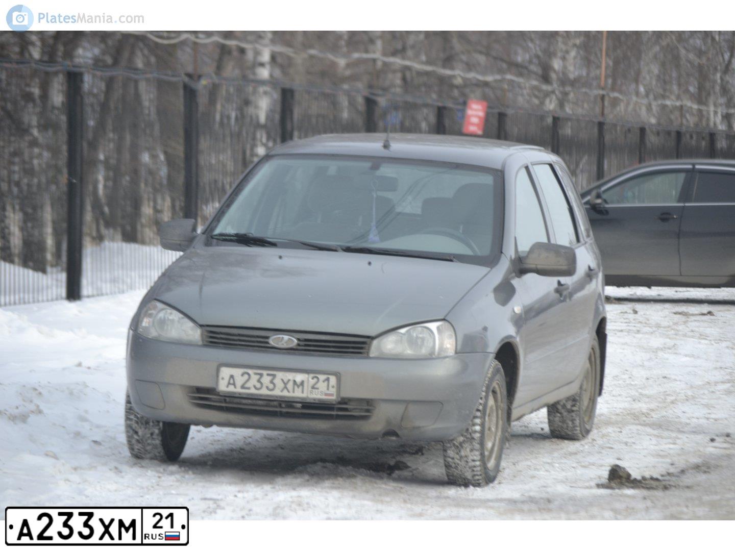Фото автомобиля LADA 1117 KALINA, 2011 — госномер М627НР21. Цвет: Темно-серый металлик