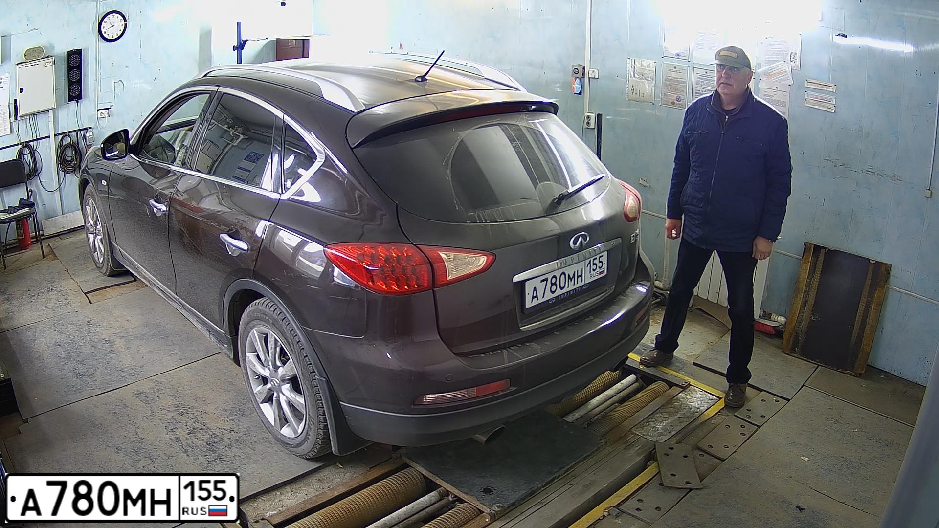 Фото автомобиля INFINITI QX50 /EX/, 2008 — госномер А780МН155. Цвет: ТЕМНО-БОРДОВЫЙ