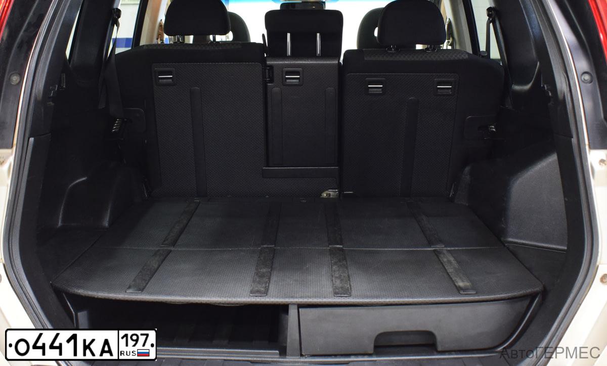 Фото автомобиля NISSAN X-TRAIL, 2010 — госномер Н195ХТ154. Цвет: ЗОЛОТИСТЫЙ