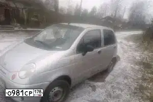 Фото автомобиля DAEWOO O MATIZ, 2003 — госномер О634МА198. Цвет: СВЕТЛО-СЕРЫЙ