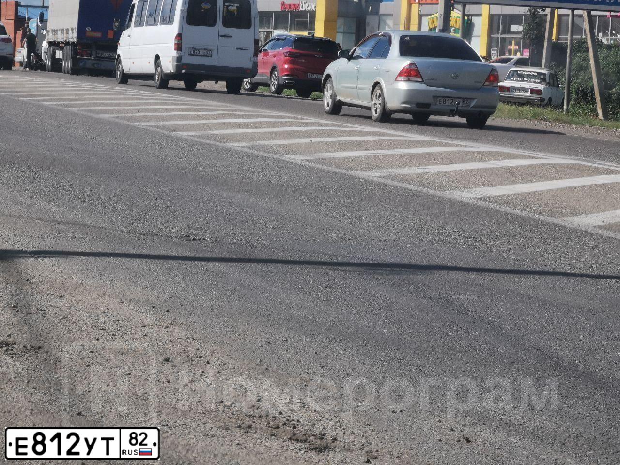 Фото автомобиля SKODA OCTAVIA, 2010 — госномер А321КА197. Цвет: Белый