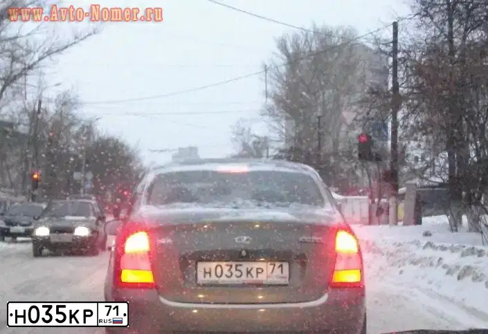 Фото автомобиля LADA 1118 KALINA, 2008 — госномер М480ТС71. Цвет: ТЕМНО-СЕРЫЙ МЕТАЛЛИК