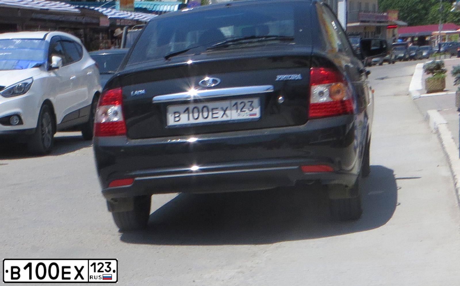 Фото автомобиля LADA 2114 SAMARA, 2012 — госномер В100ЕХ123. Цвет: Белый
