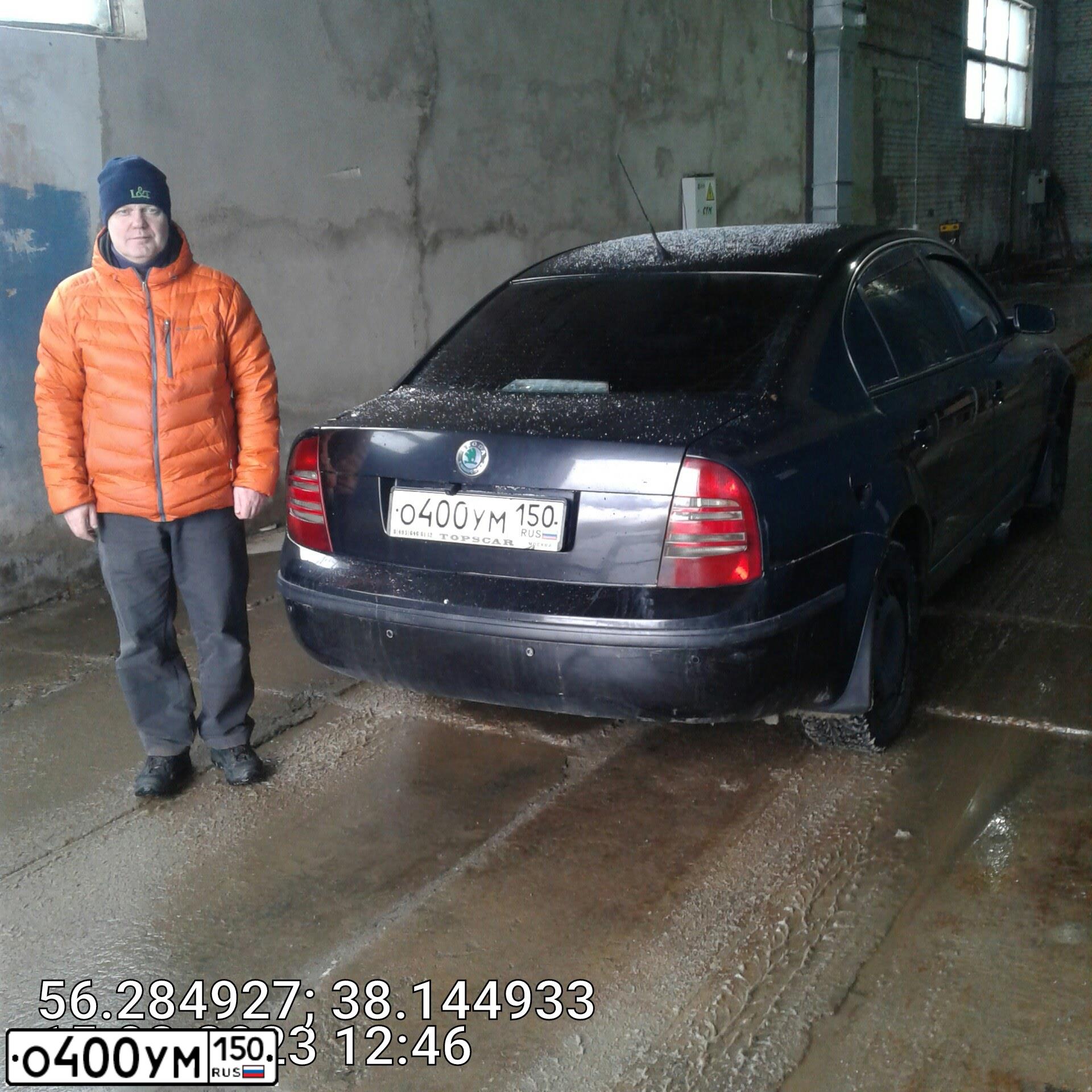Фото автомобиля SKODA SUPERB, 2006 — госномер У116ВВ180. Цвет: ЧЕРНЫЙ