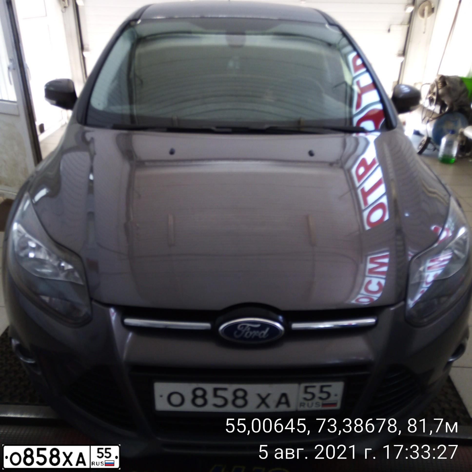Фото автомобиля CHEVROLET CRUZE, 2010 — госномер О858ХА55. Цвет: Серебристый