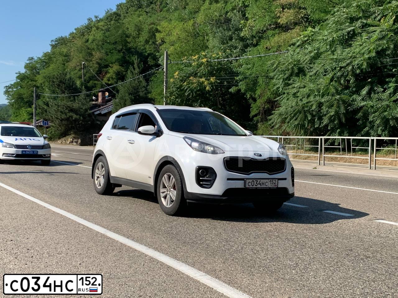 Фото автомобиля KIA SPORTAGE, 2017 — госномер М990МЕ13. Цвет: Белый