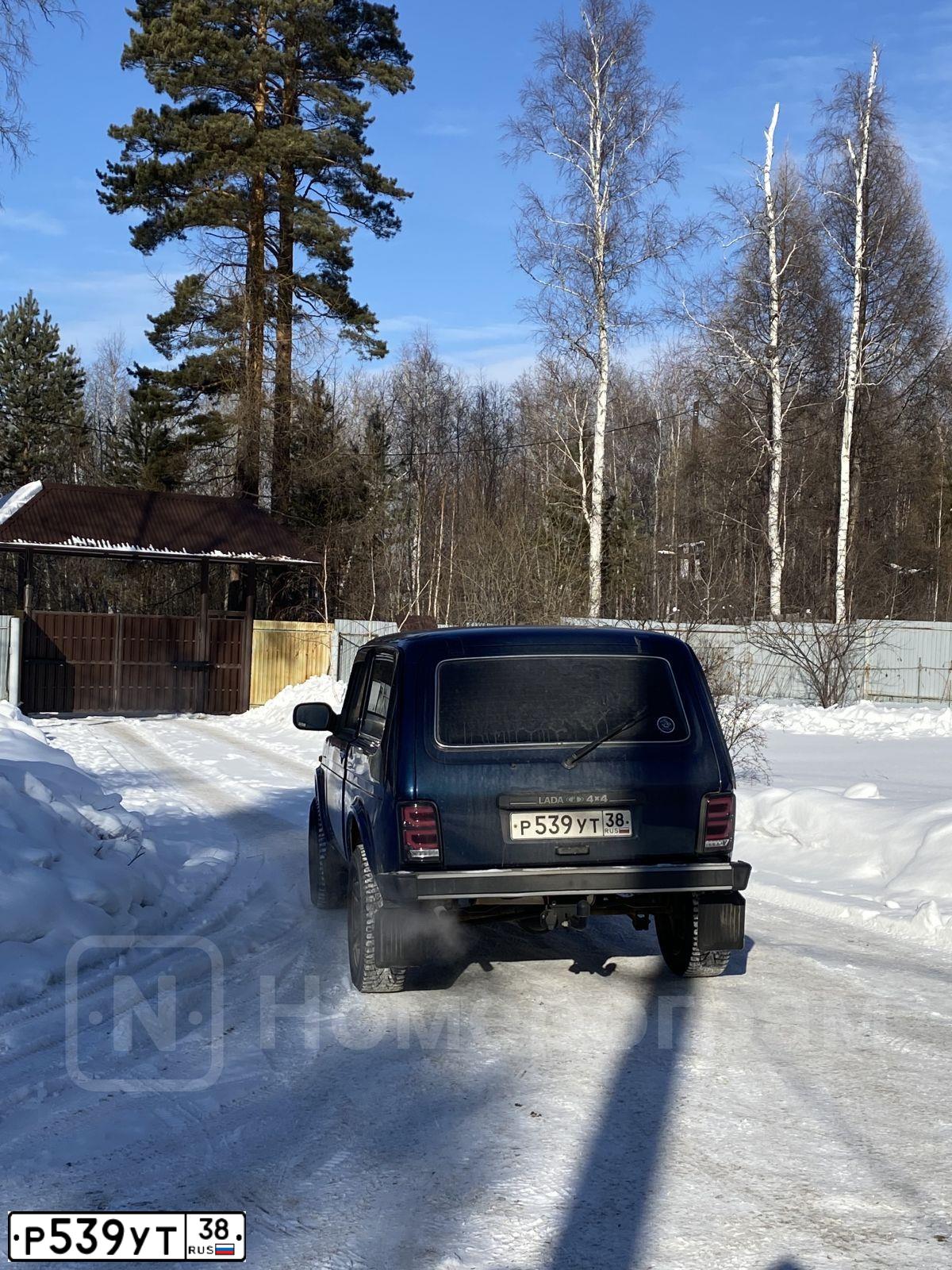 Фото автомобиля ЛАДА 212140 4*4, 2012 — госномер Р539УТ38. Цвет: СИНЕ-ЗЕЛЕНЫЙ