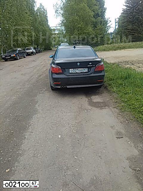 Фото автомобиля BMW SERIE 5, 2006 — госномер О021ОО67. Цвет: ЧЕРНЫЙ