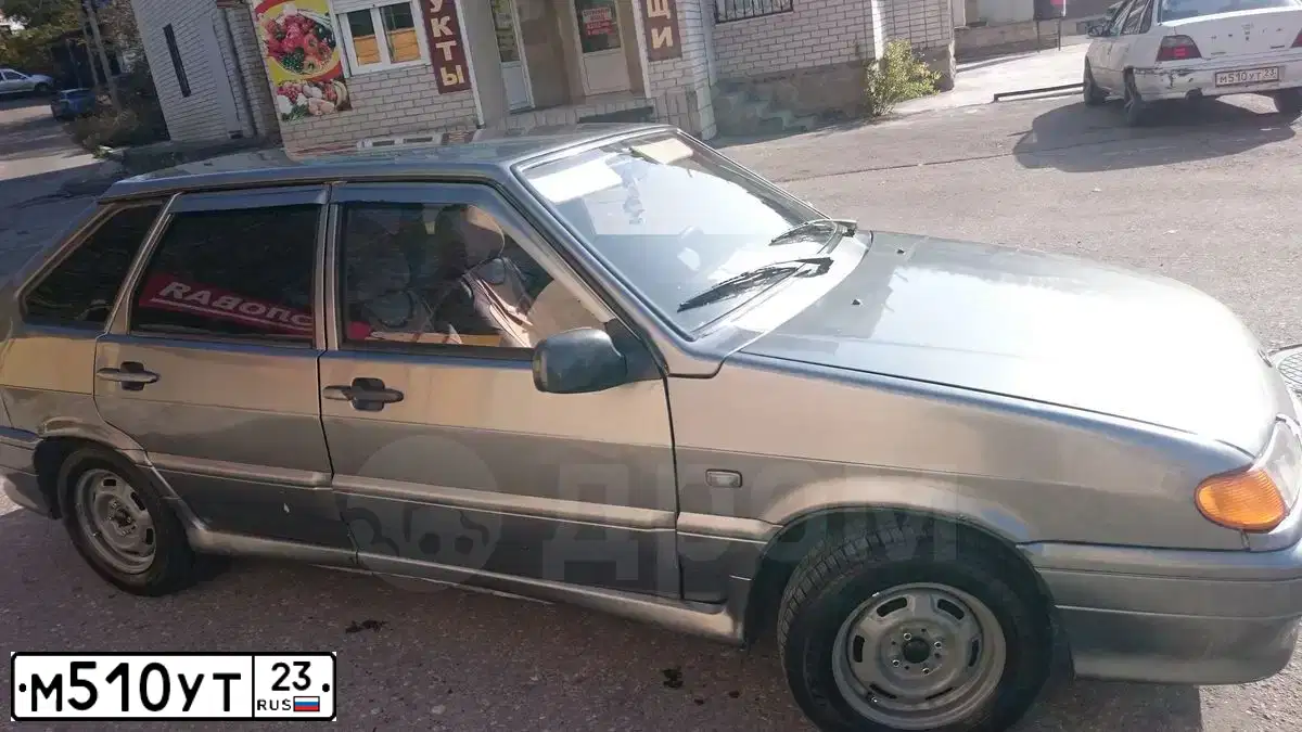 Фото автомобиля DAEWOO NEXIA, 1996 — госномер М510УТ23. Цвет: БЕЛЫЙ
