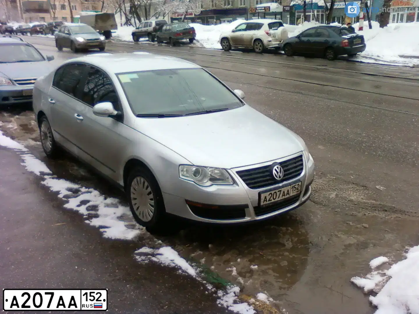 Фото автомобиля VOLKSWAGEN PASSAT, 2009 — госномер А207АА152. Цвет: Серый