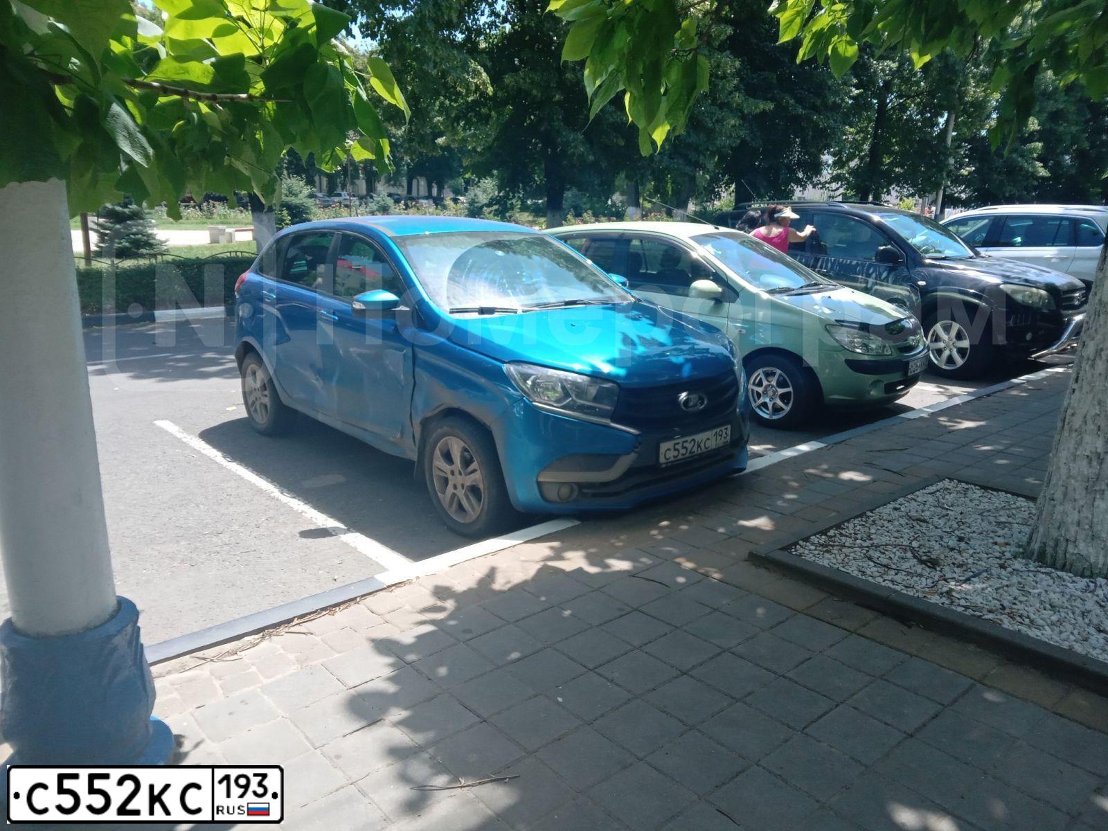Фото автомобиля LADA XRAY, 2020 — госномер Н249ТУ82. Цвет: синий