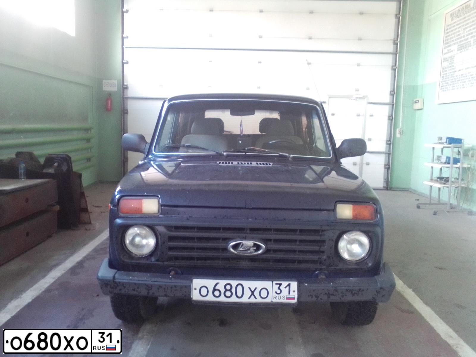 Фото автомобиля LADA 2131 NIVA, 1997 — госномер О137РМ46. Цвет: СИНЯЯ ПОЛНОЧЬ