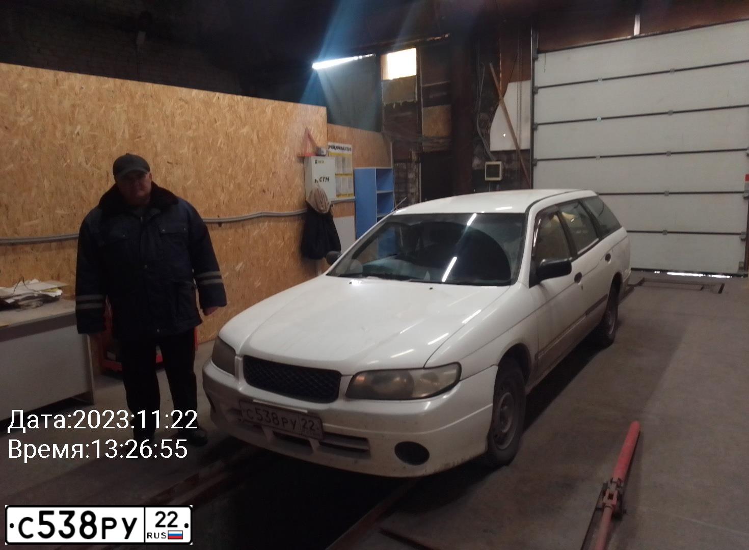 Фото автомобиля PEUGEOT EXPERT, 2002 — госномер С538РУ22