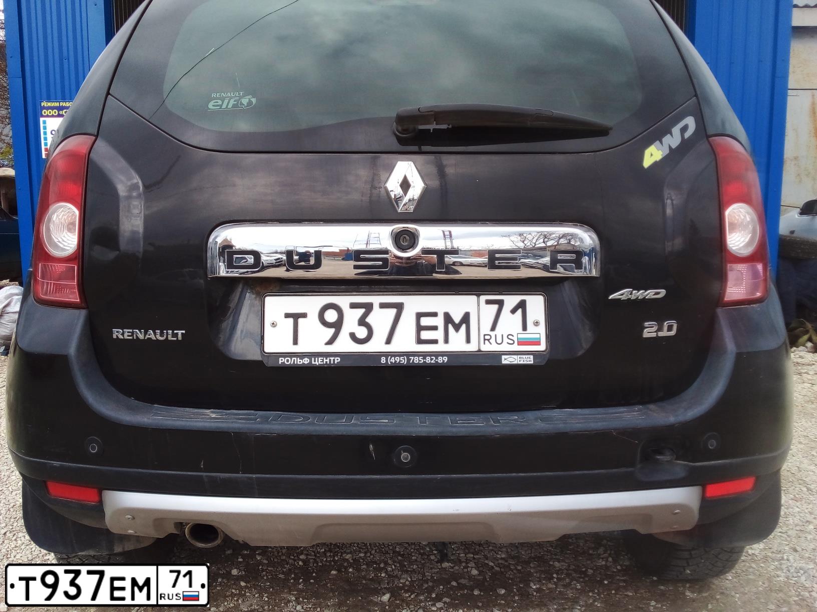 Фото автомобиля RENAULT DUSTER, 2012 — госномер Т937ЕМ71. Цвет: ЧЕРНЫЙ