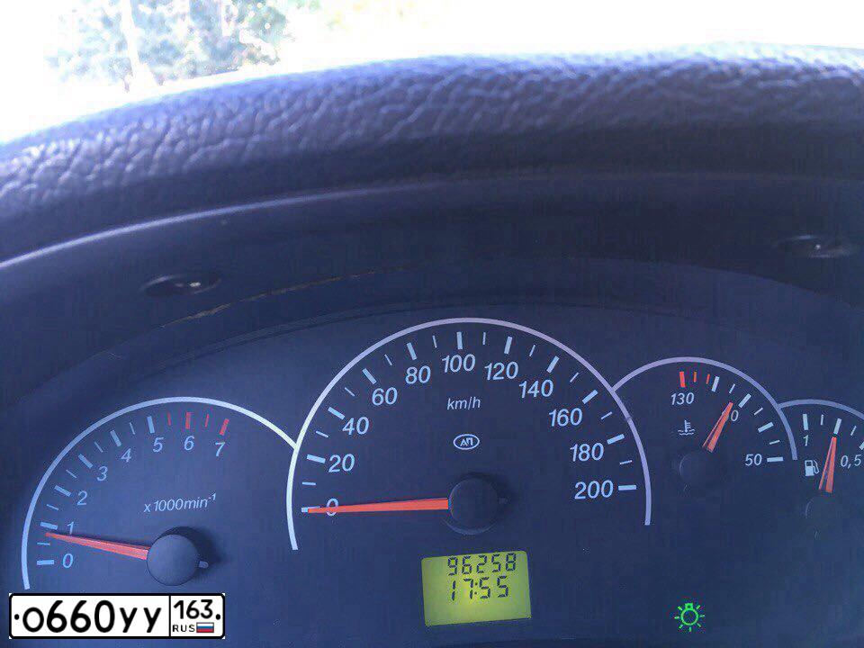 Фото автомобиля LADA PRIORA, 2011 — госномер М465ЕО763. Цвет: СЕРО-СИНЕ-ЗЕЛЕНЫЙ
