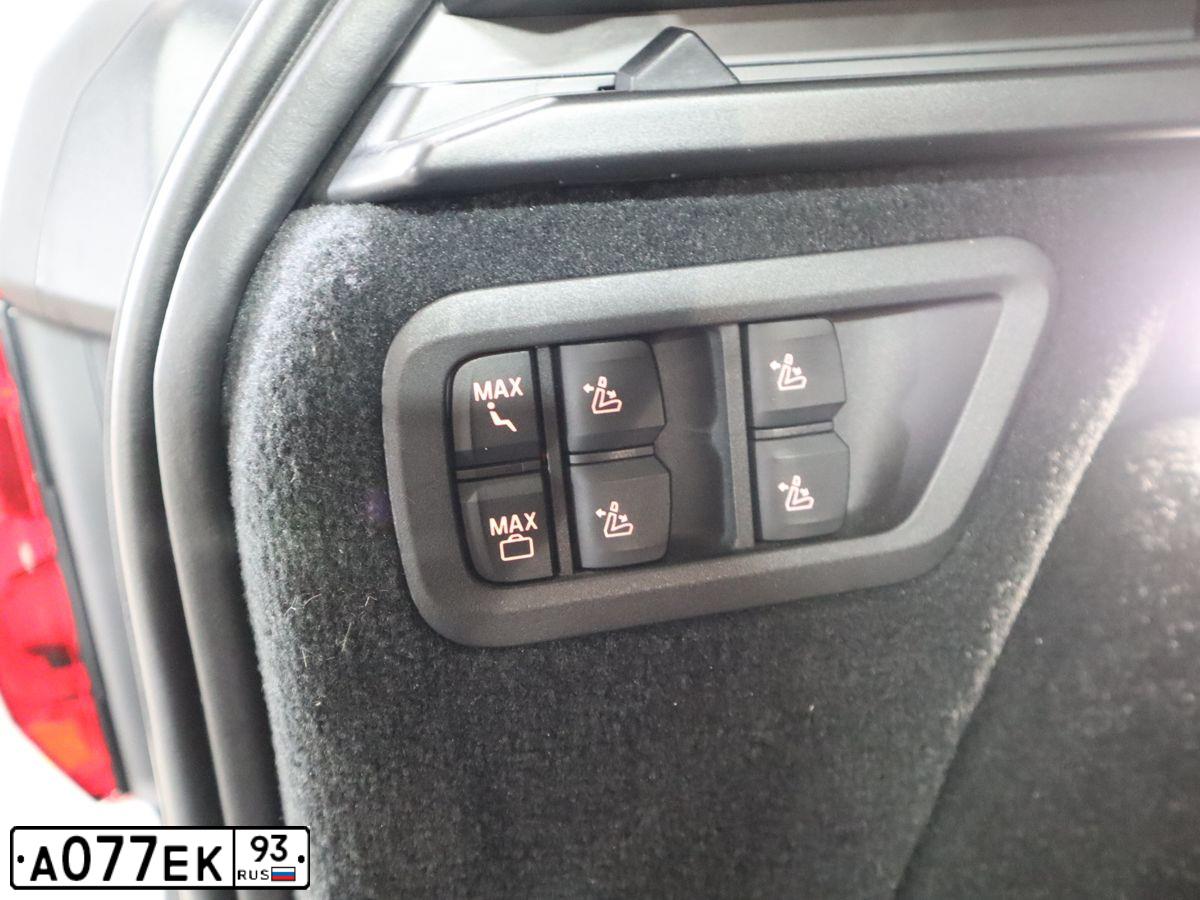 Фото автомобиля BMW X7, 2021 — госномер Т178ОТ797. Цвет: Белый